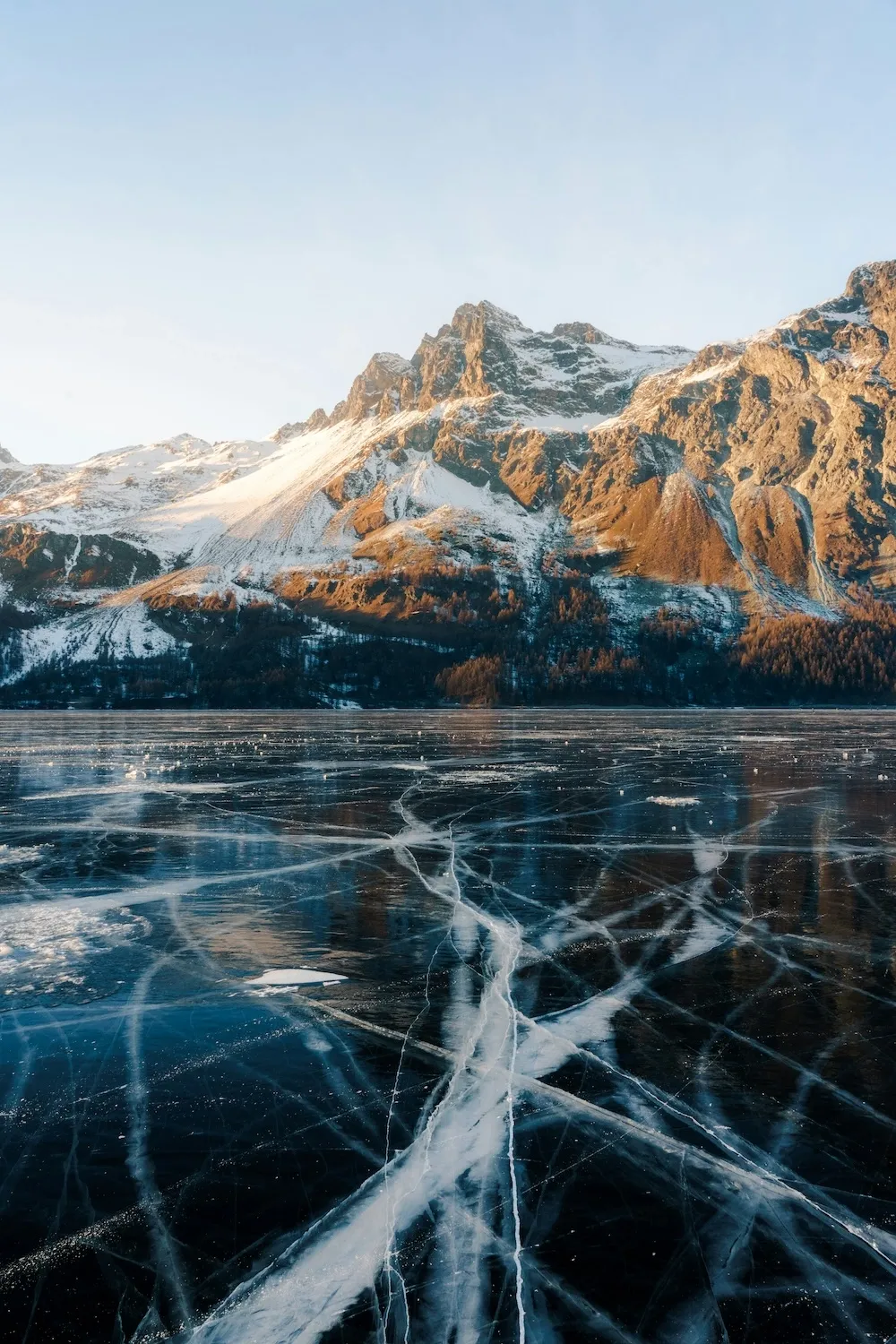 Plongez sous la glace